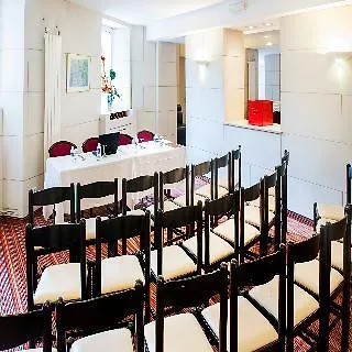 Szálloda Continental 3*