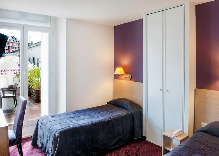 Continental Hotel Lurdy