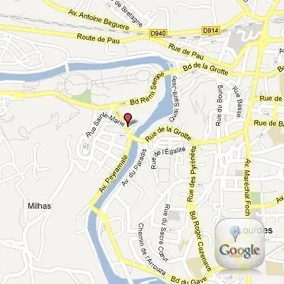 Continental Hotel 3*